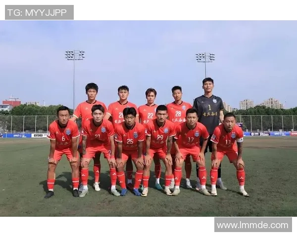 重庆足球队区域防守体系解析与战术应用探讨